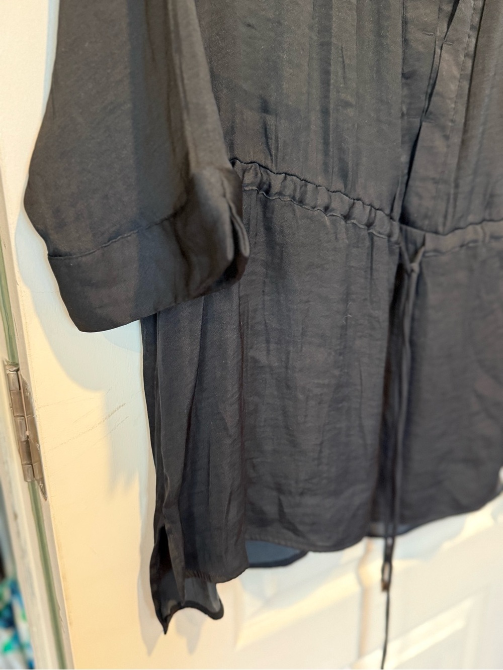 Vera Wang charcoal satin tunic - Picture 4 of 10